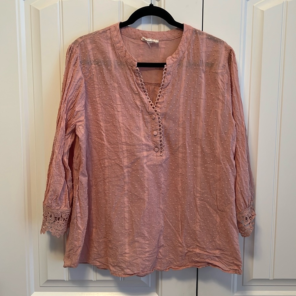 Women’s Dusty Rose Blouse with Lace Trim